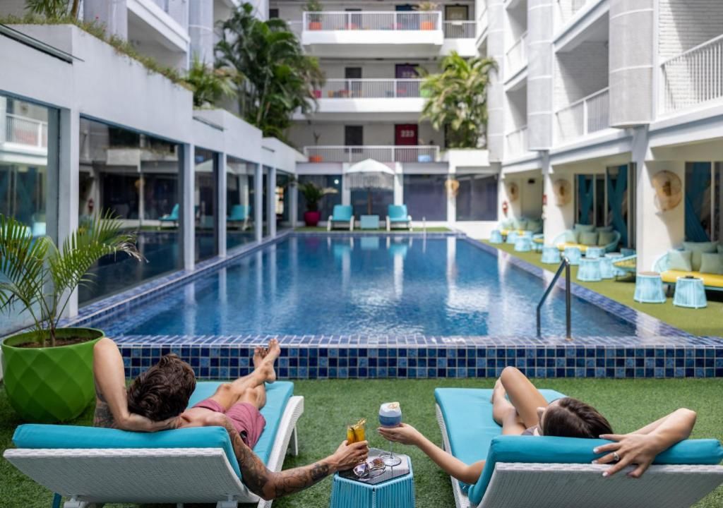 Dash Hotel Seminyak фото 38