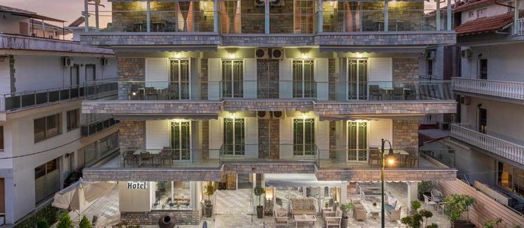 Фото отеля Ouzas Hotel