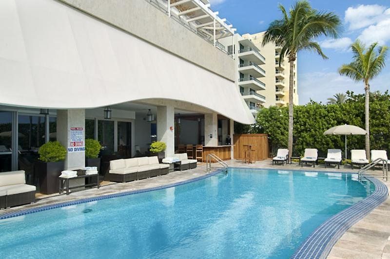 Hilton Bentley Miami South Beach Hotel фото 43