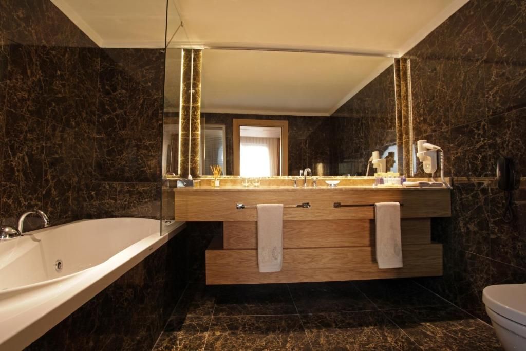 WOW Istanbul Hotel фото 256