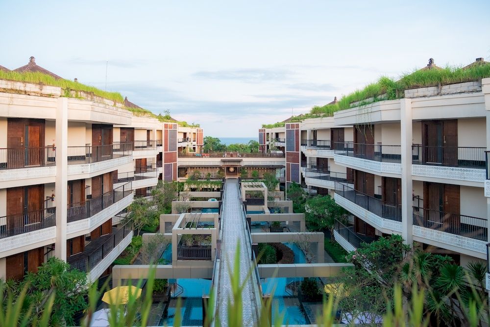 Vouk Hotel & Suites фото 26
