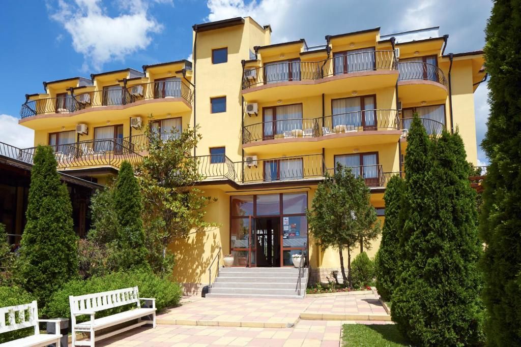 Holiday Village Yalta фото 10