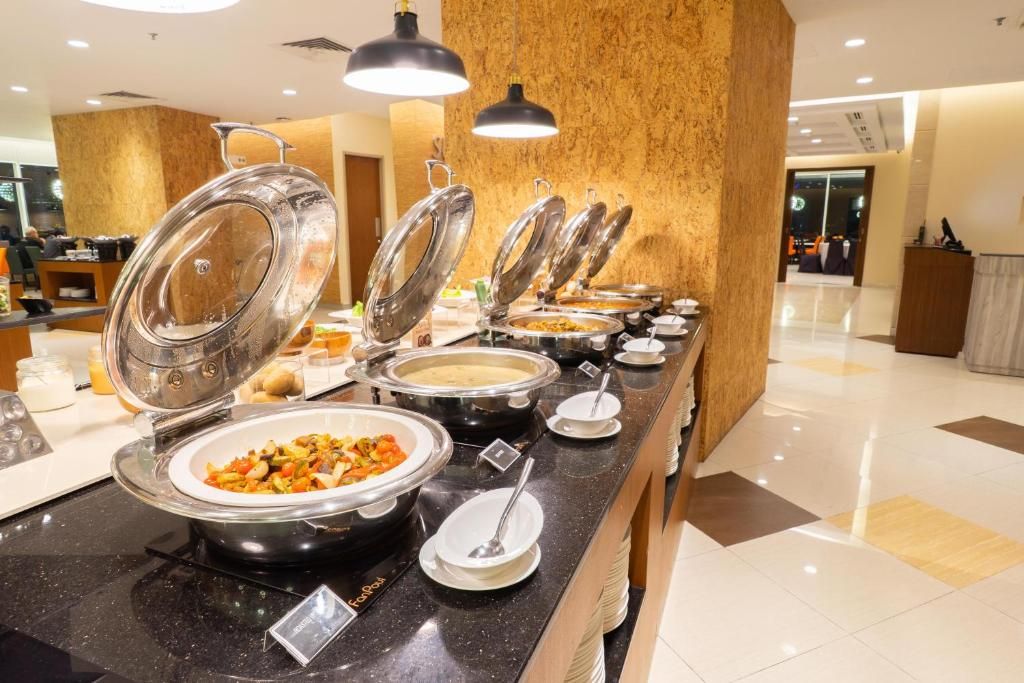 Tamu Hotel & Suites фото 14