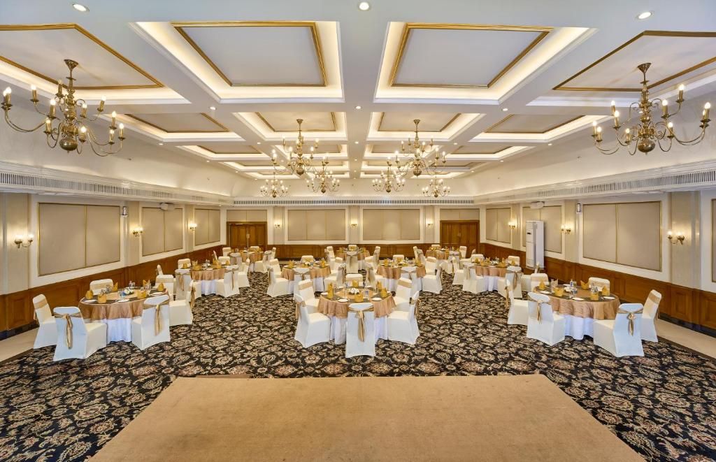 Casino Hotel - Cgh Earth, Cochin фото 60