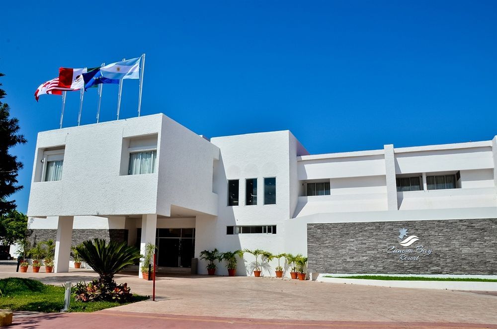 Cancun Bay Resort фото 42