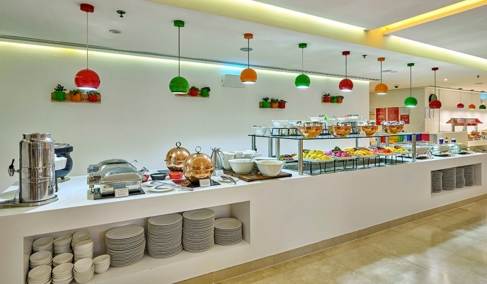 Ramada Hotel & Suites By Wyndham JBR фото 54