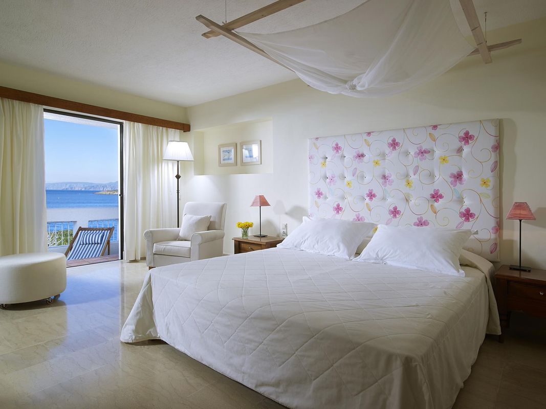 St. Nicolas Bay Resort Hotel & Villas фото 58
