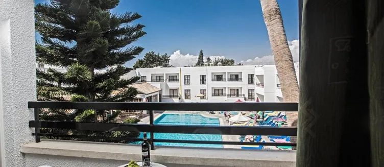 Фото отеля Anthea