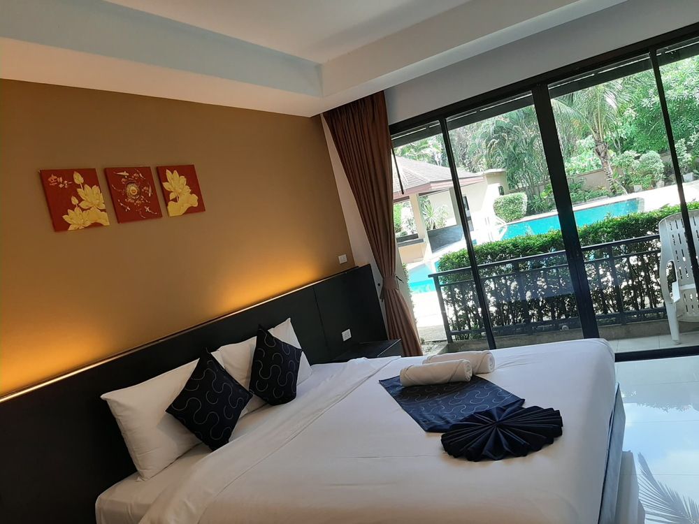 Naiyang Beach Hotel фото 45