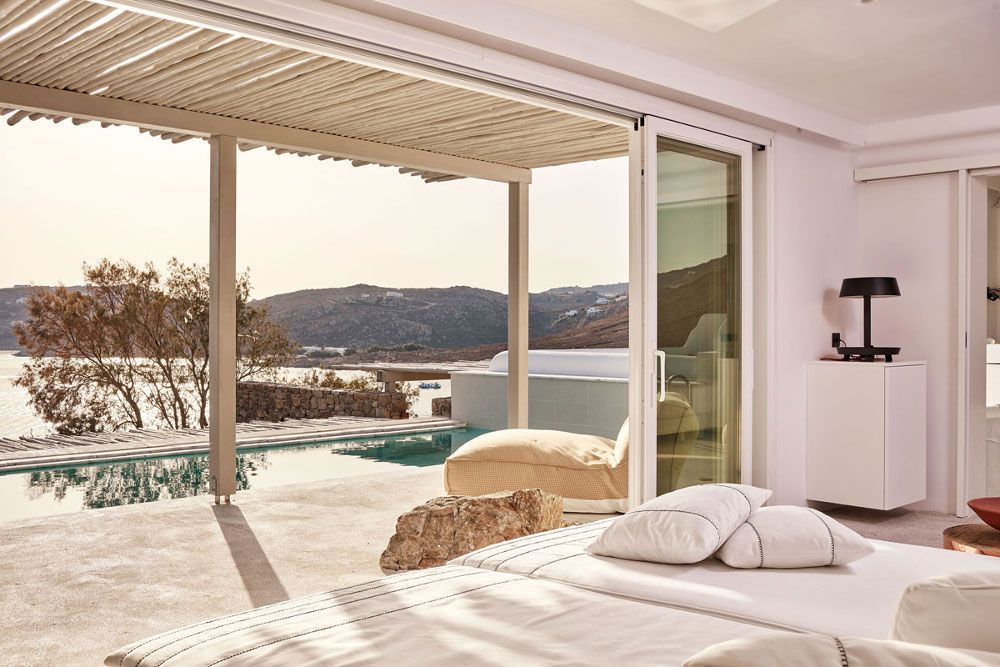 Royal Myconian - Leading Hotels of the World фото 2