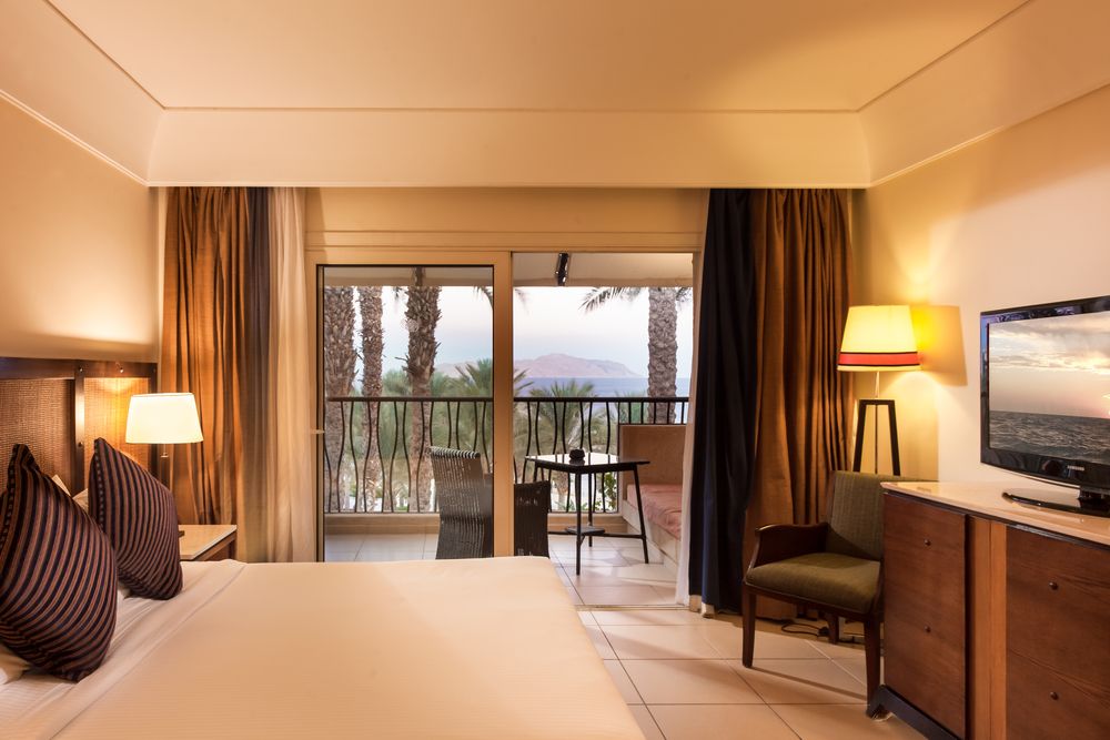 Grand Rotana Resort & Spa фото 128
