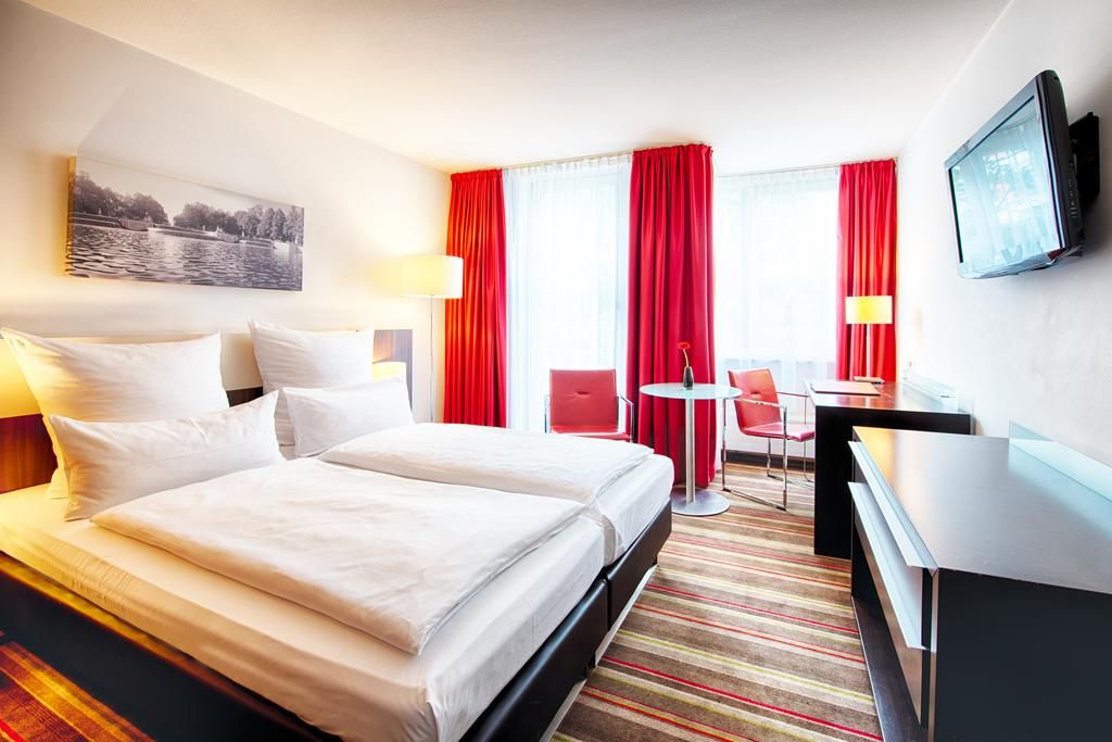 Leonardo Hotel Munchen City West фото 0