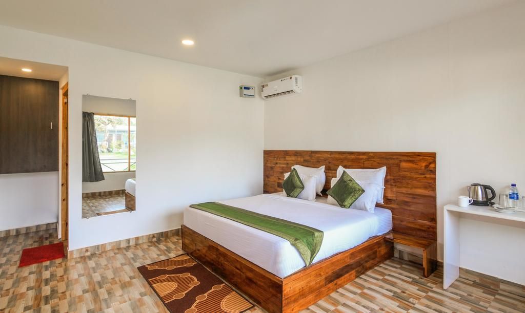 Treebo Trend Lands End Beach Resort фото 42
