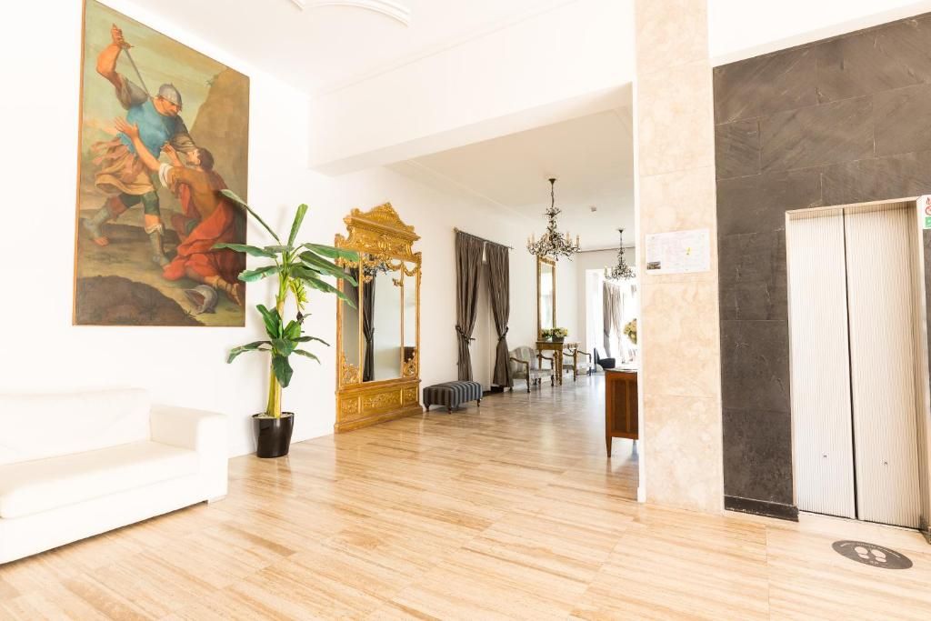 Riccione Beach Hotel фото 7