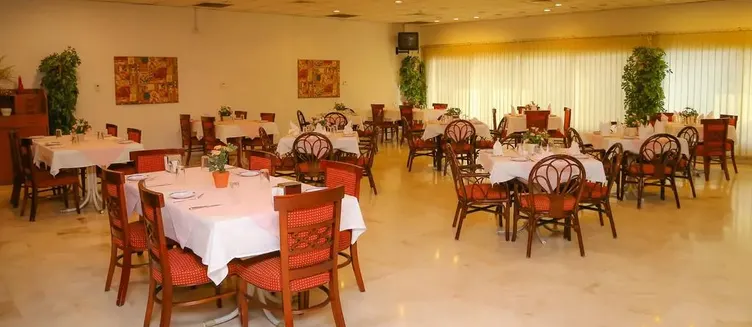 Фото отеля Fujairah Hotel & Resort