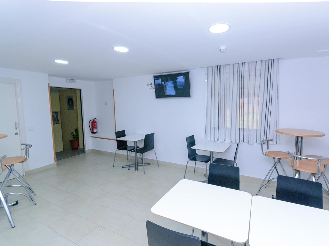 Hotel Barajas Plaza фото 4