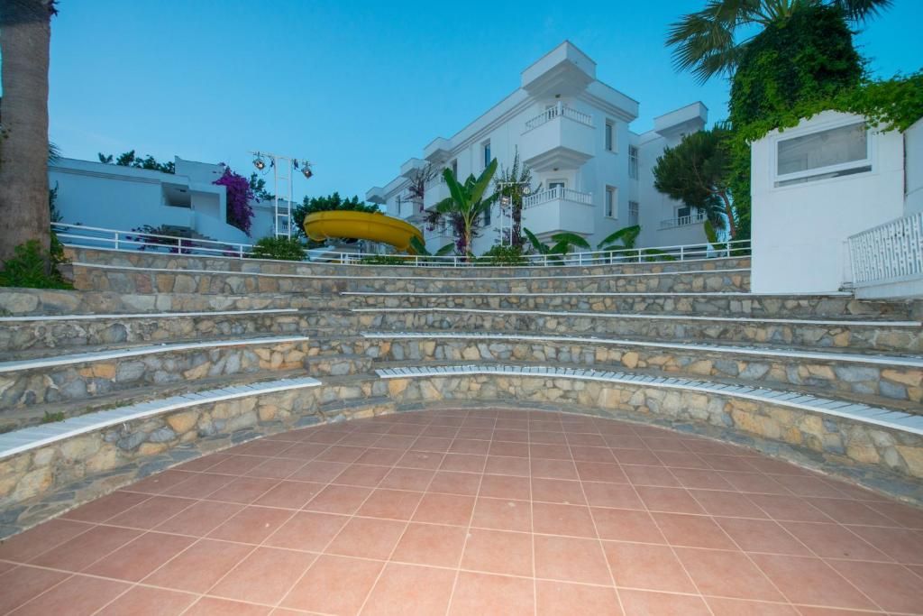Bendis Beach Hotel фото 10