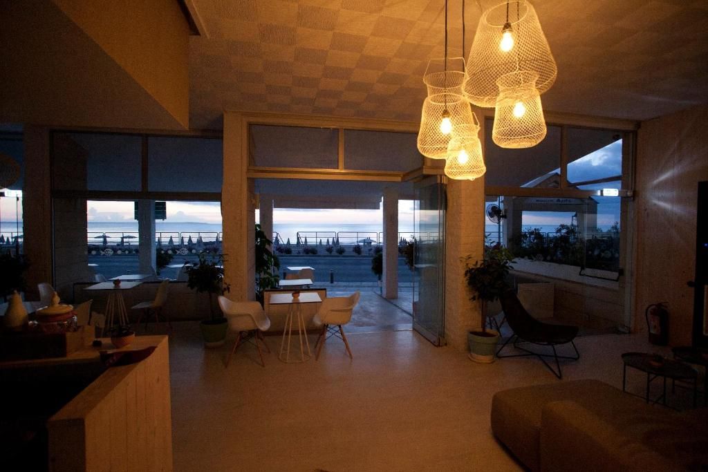 Costantiana Beach Hotel Apartments фото 32