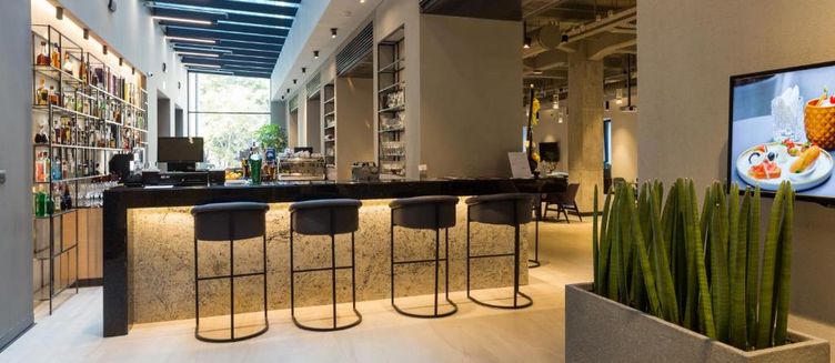 Фото отеля Mona Plaza