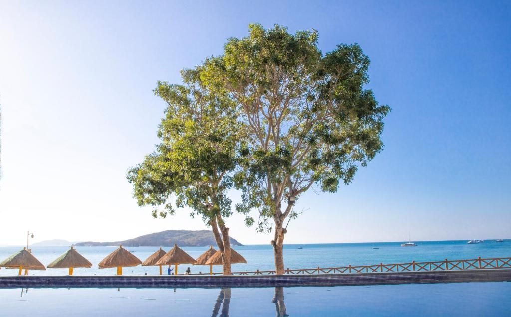 Ocean View Resort Yalong Bay фото 32