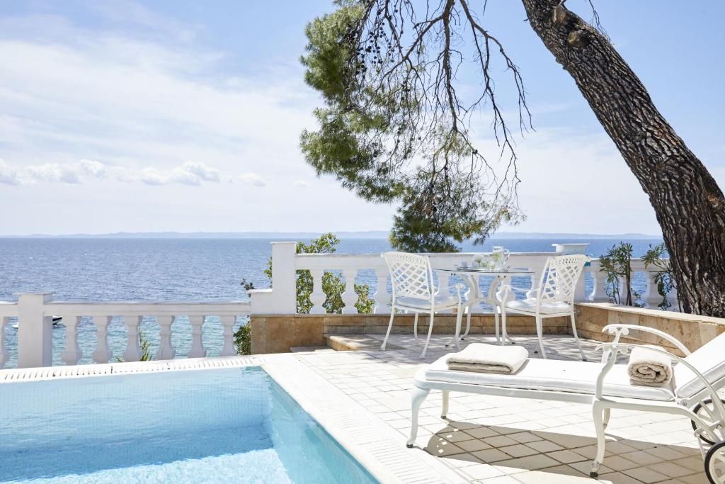 Danai Beach Resort & Villas фото 69