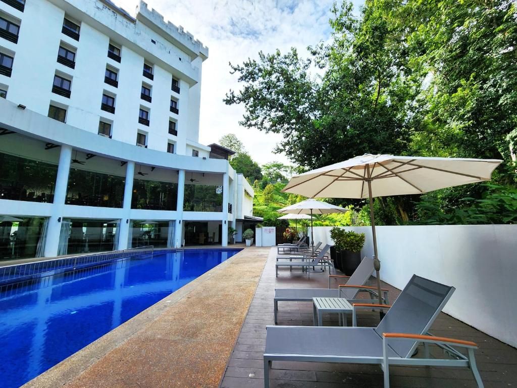 The Palace Hotel Kota Kinabalu фото 10