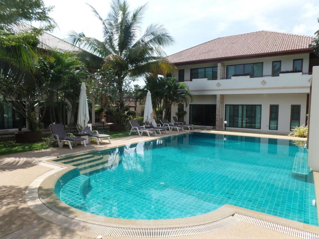Babylon Pool Villas фото 1
