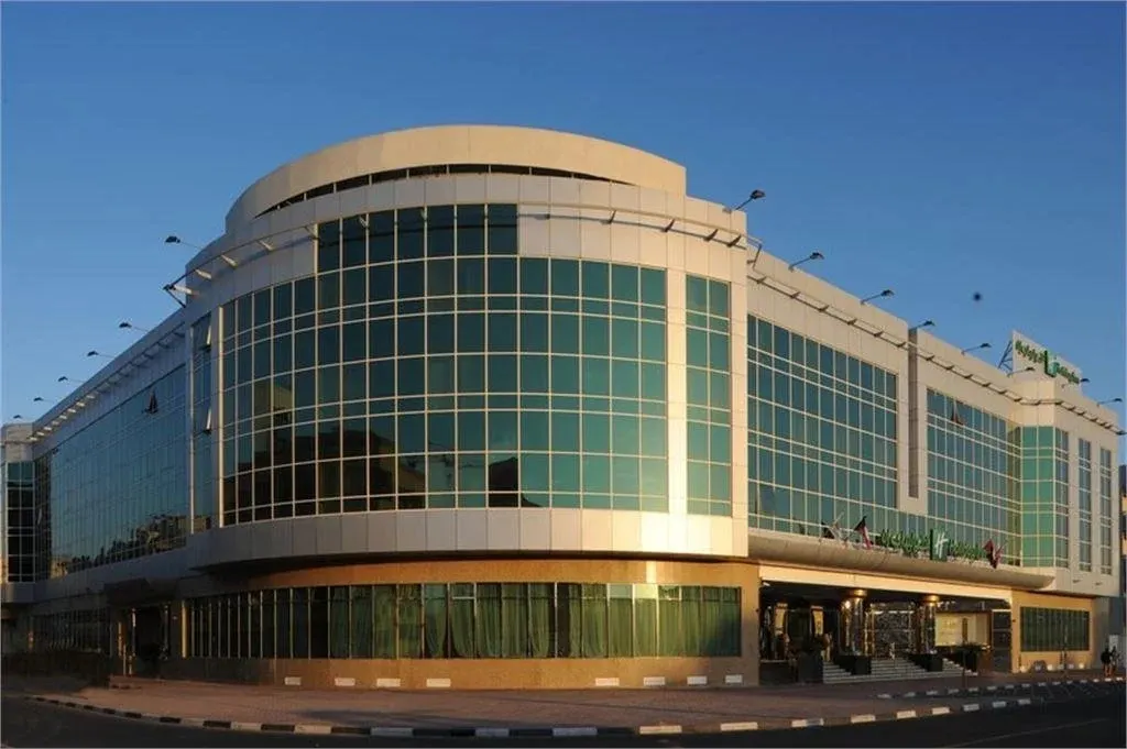 Holiday Inn Bur Dubai Embassy District фото 0