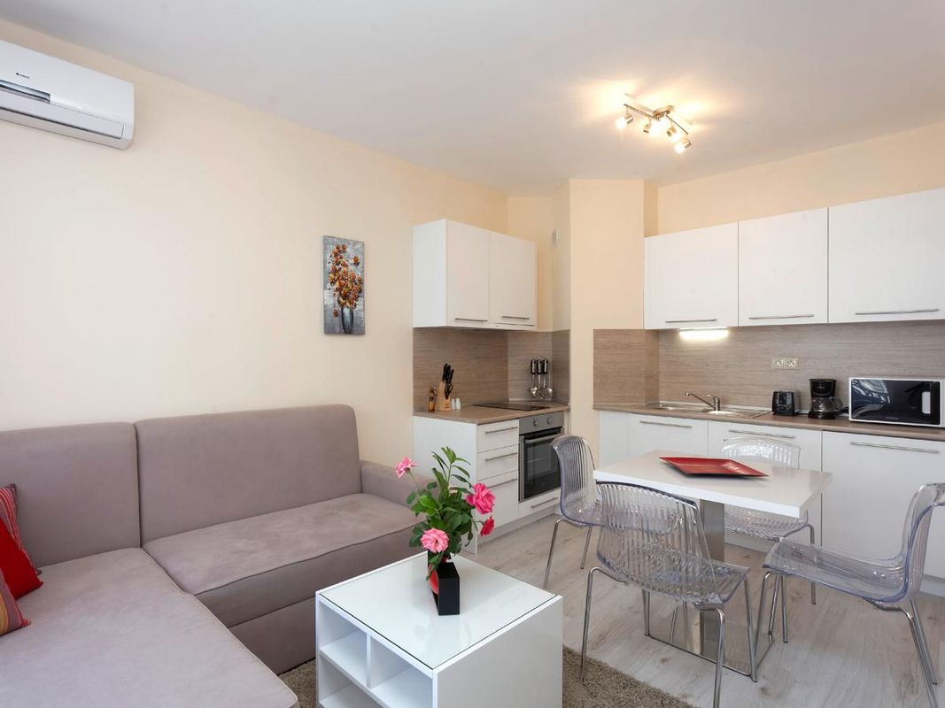 Varna South Bay Beach Residence фото 17