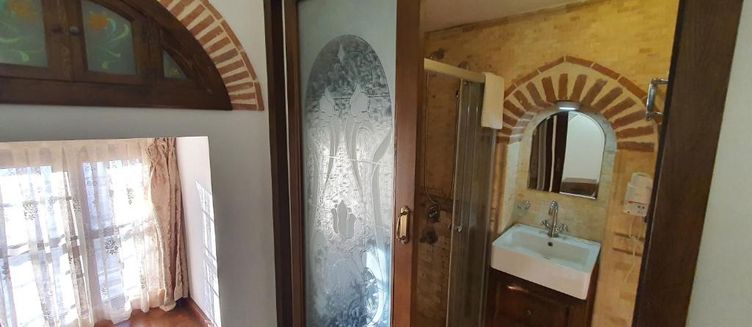 Фото отеля Cesme Kanuni Kervansaray Historical Hotel