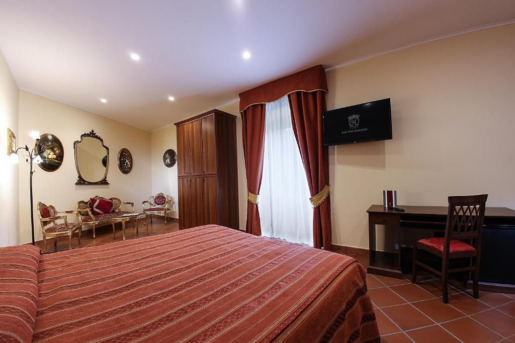 Grand Hotel Capodimonte фото 2