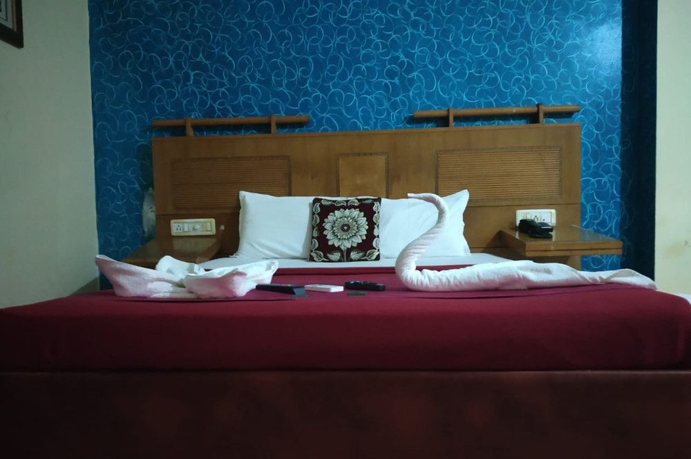Krish Holiday Inn фото 12