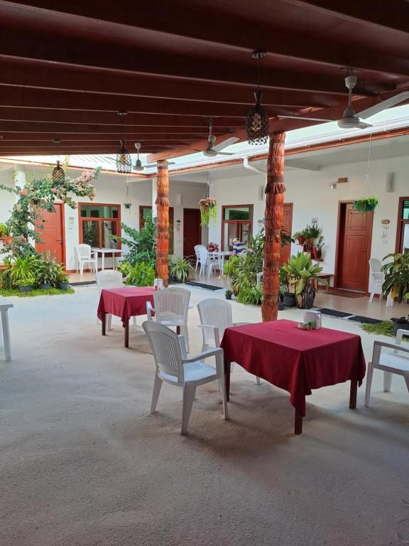 Guest House «Summer Sky Thoddoo Guest House» фото 4