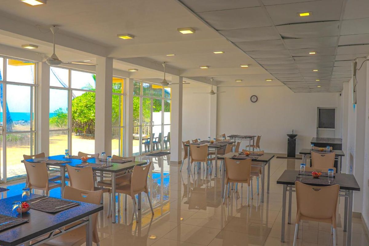 Oreo Beach Hotel фото 5