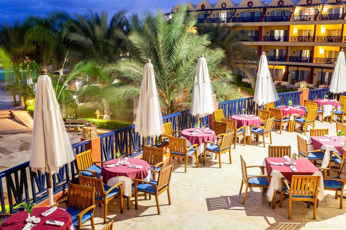 Carols Beau Rivage Martrouh фото 12