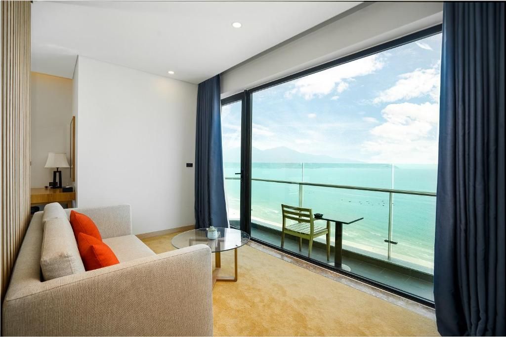 Sala Danang Beach Hotel фото 38