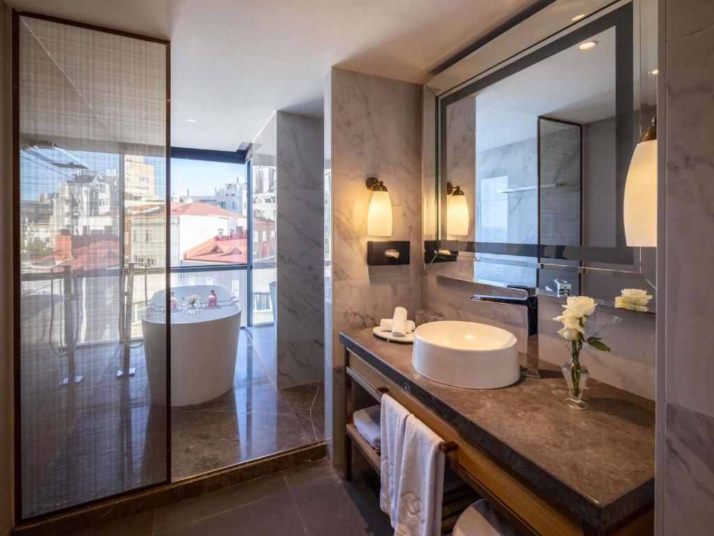 Sofitel Istanbul Taksim фото 89
