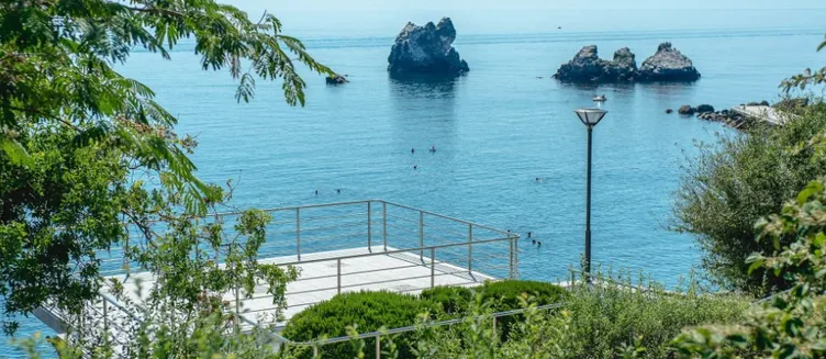 Фото отеля Утес