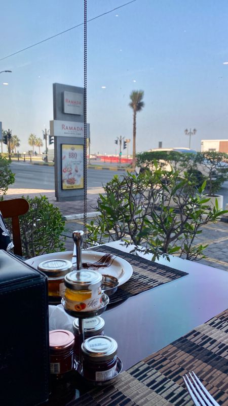Ramada by Wyndham Beach Hotel Ajman фото 32