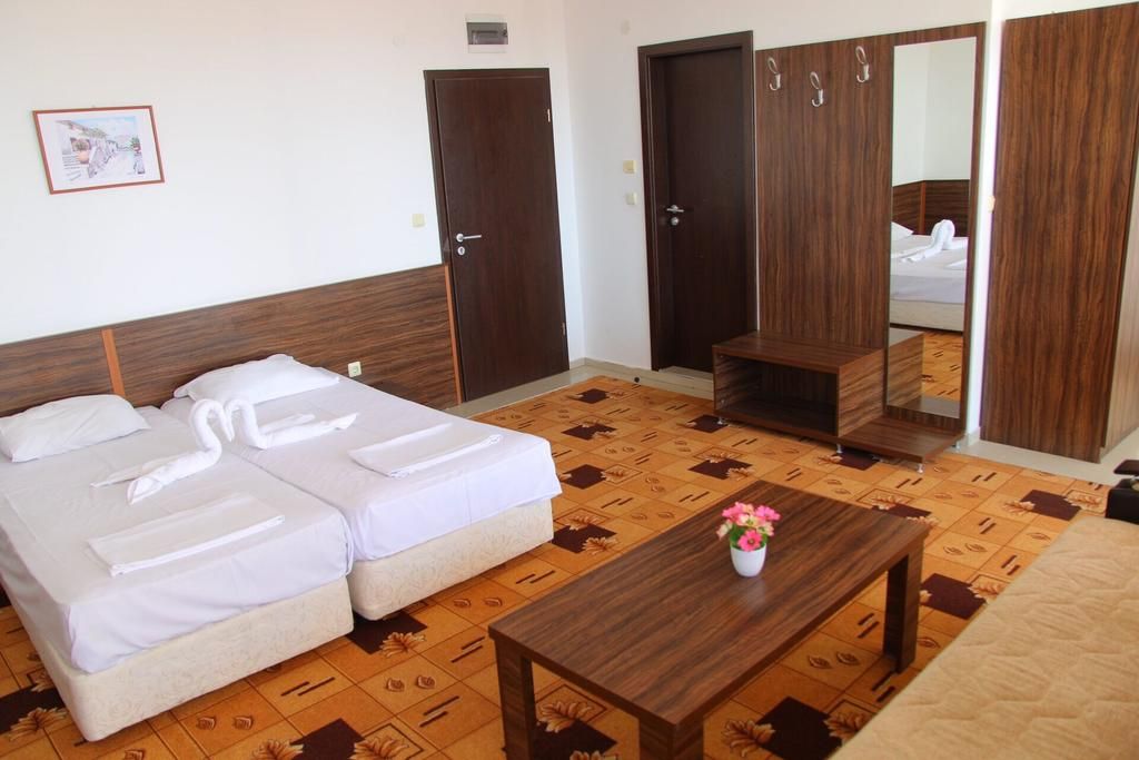 Хостел «Hostel Coral City» фото 10