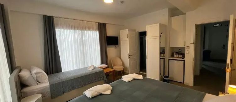 Фото отеля Emel Hanim Konaklama Restourant Urla
