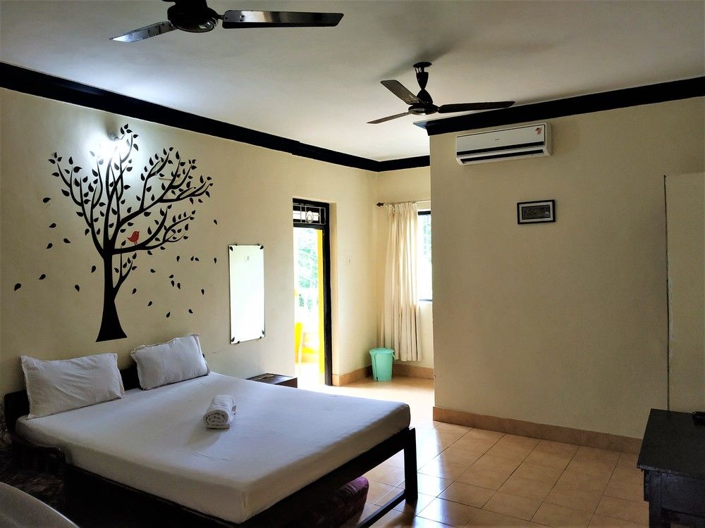 Bens Inn Guest House фото 4