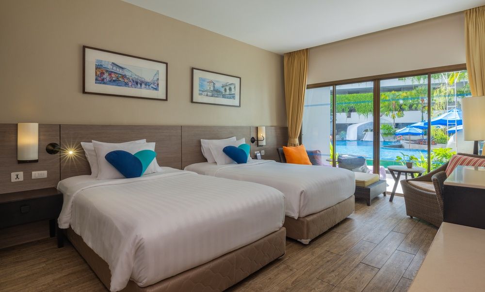 Deevana Plaza Phuket фото 35