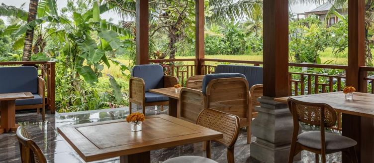 Фото отеля Emana Akatara