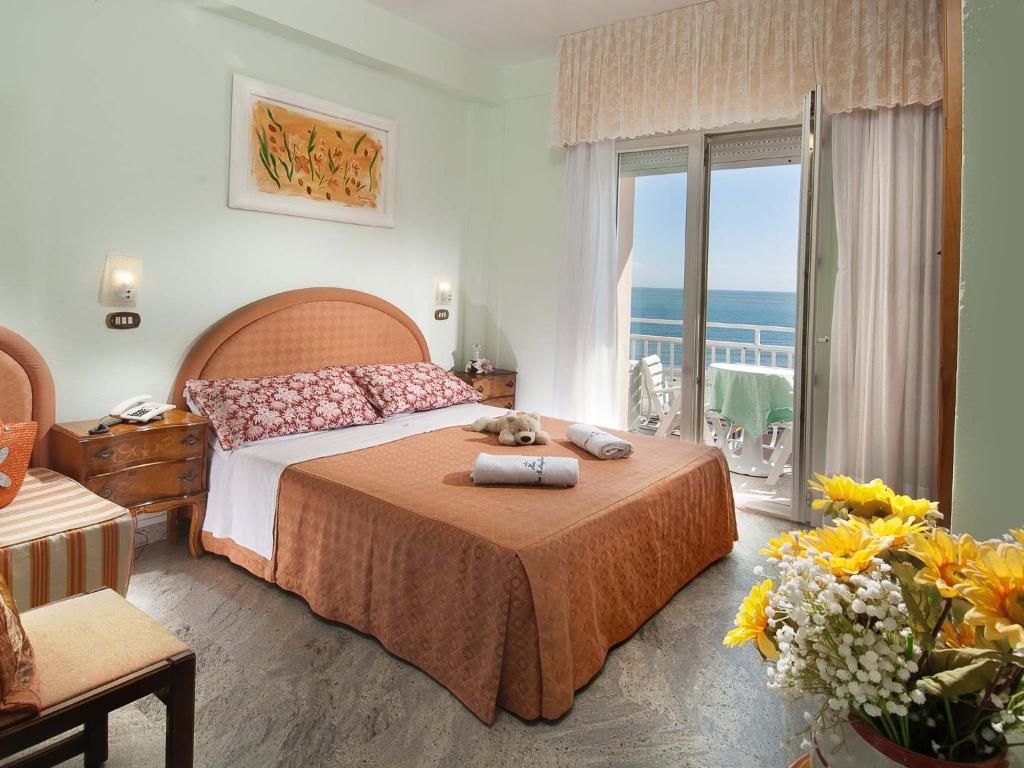 Mayflower Beach Spiaggia фото 21