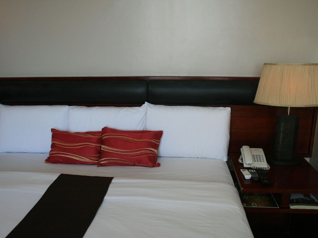 Allure Hotel & Suites фото 9