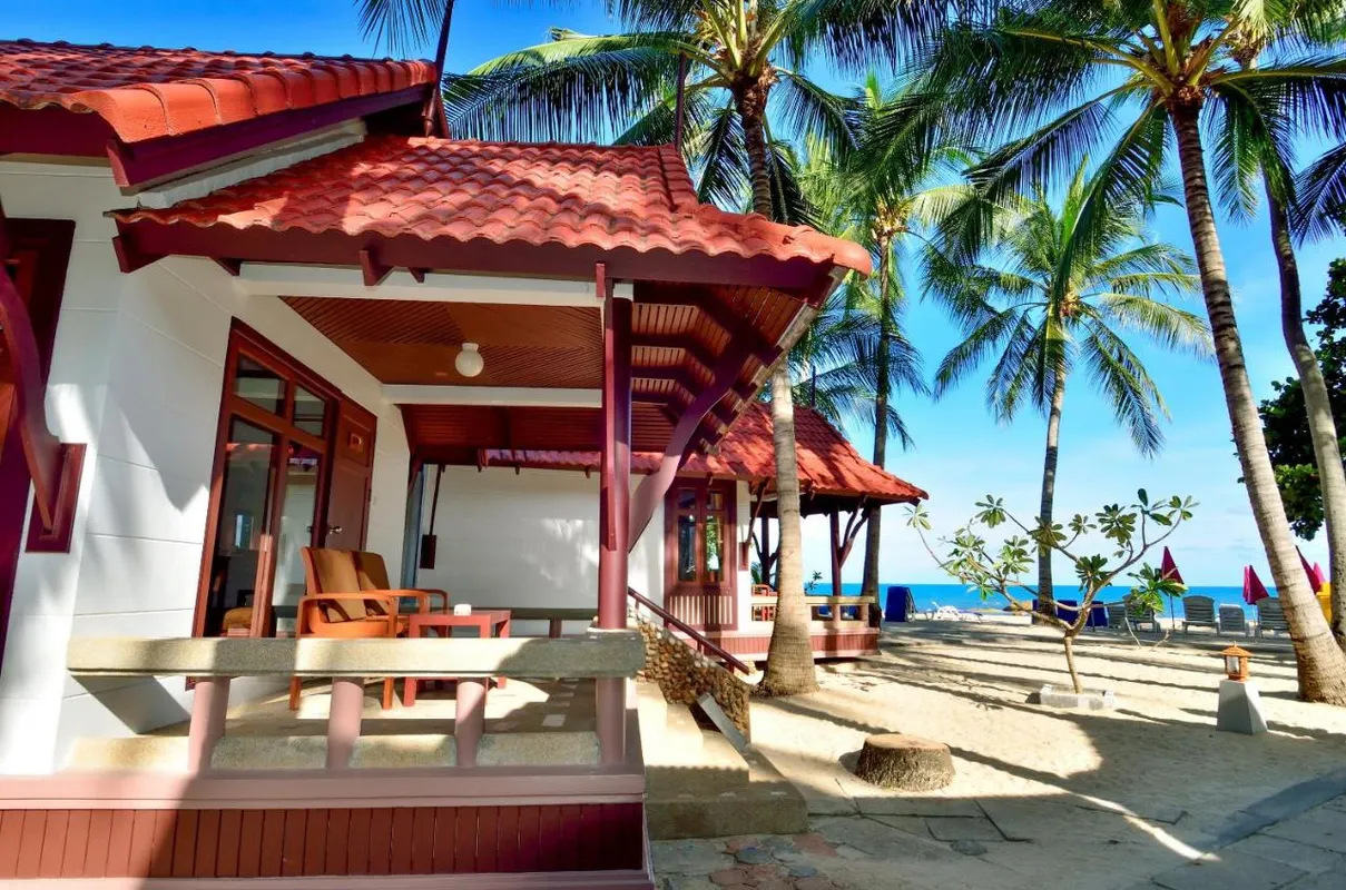 First Bungalow Beach Resort фото 3