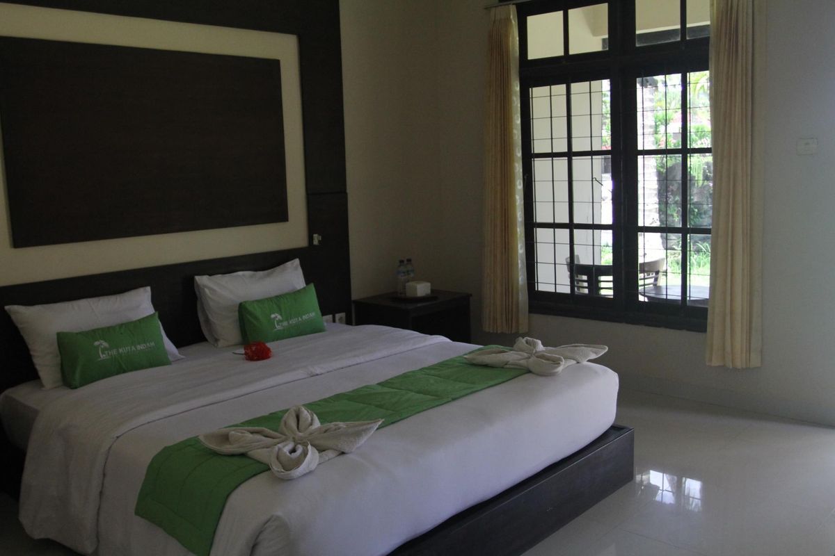 Kuta Indah Hotel фото 0