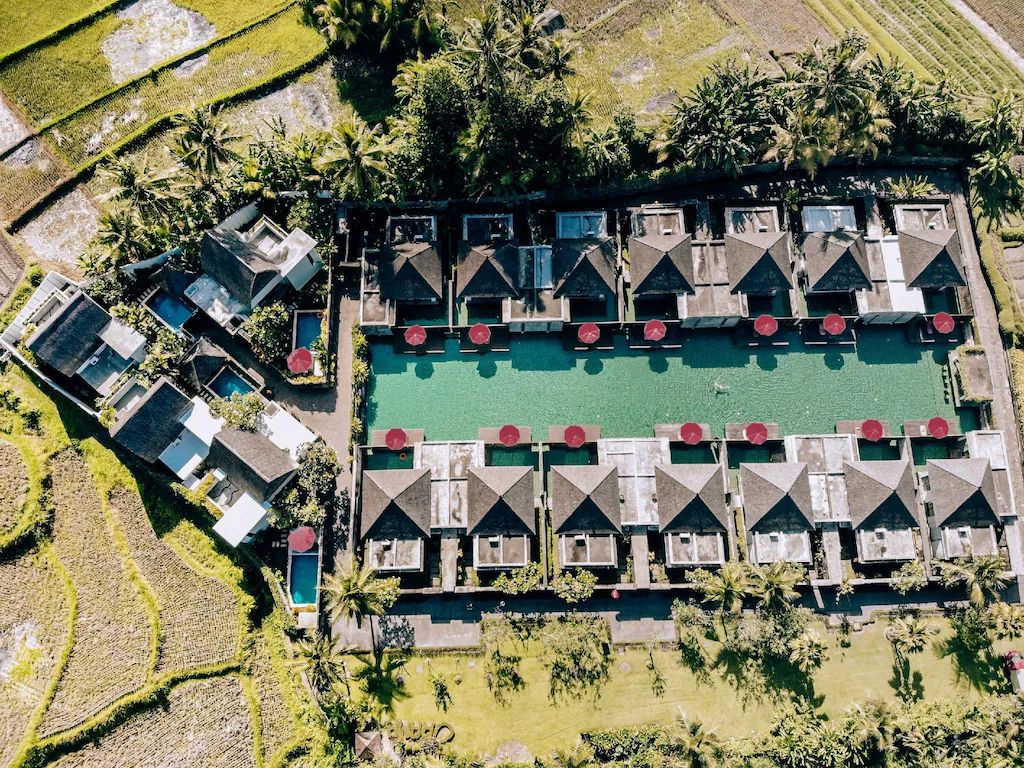 FuramaXclusive Resort & Villas фото 1