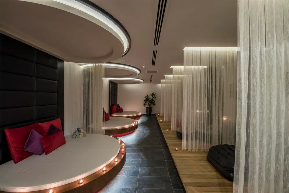 Elite Luxury Suite & Spa фото 69